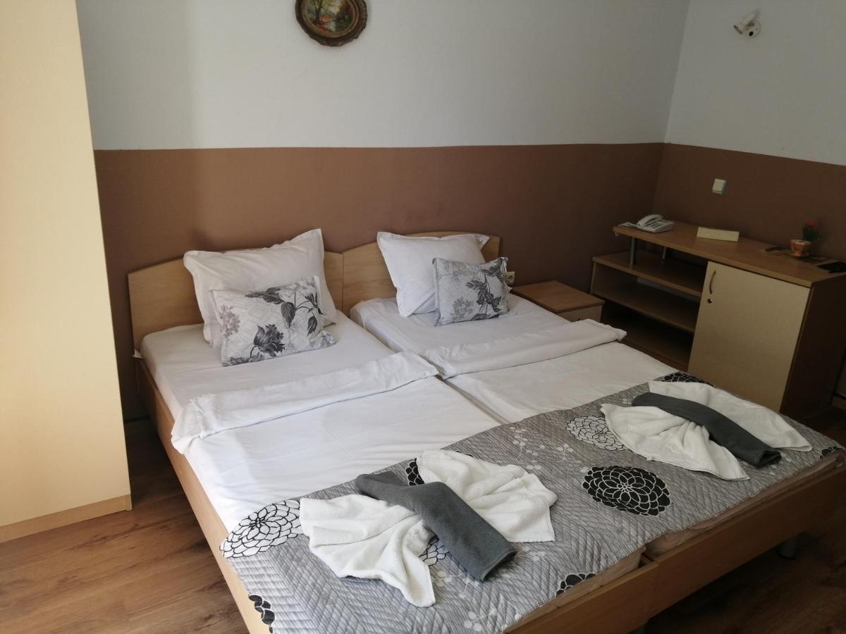 סאני ביץ' Hotel St. Anthony מראה חיצוני תמונה